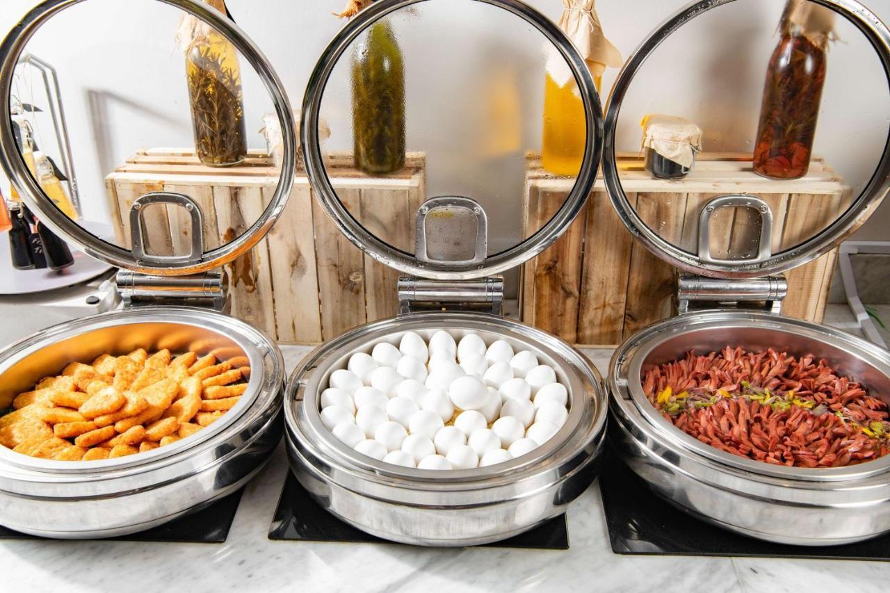 فندق بارك إن راديسون العزيزية مكة المظهر الخارجي الصورة Buffet at a hotel