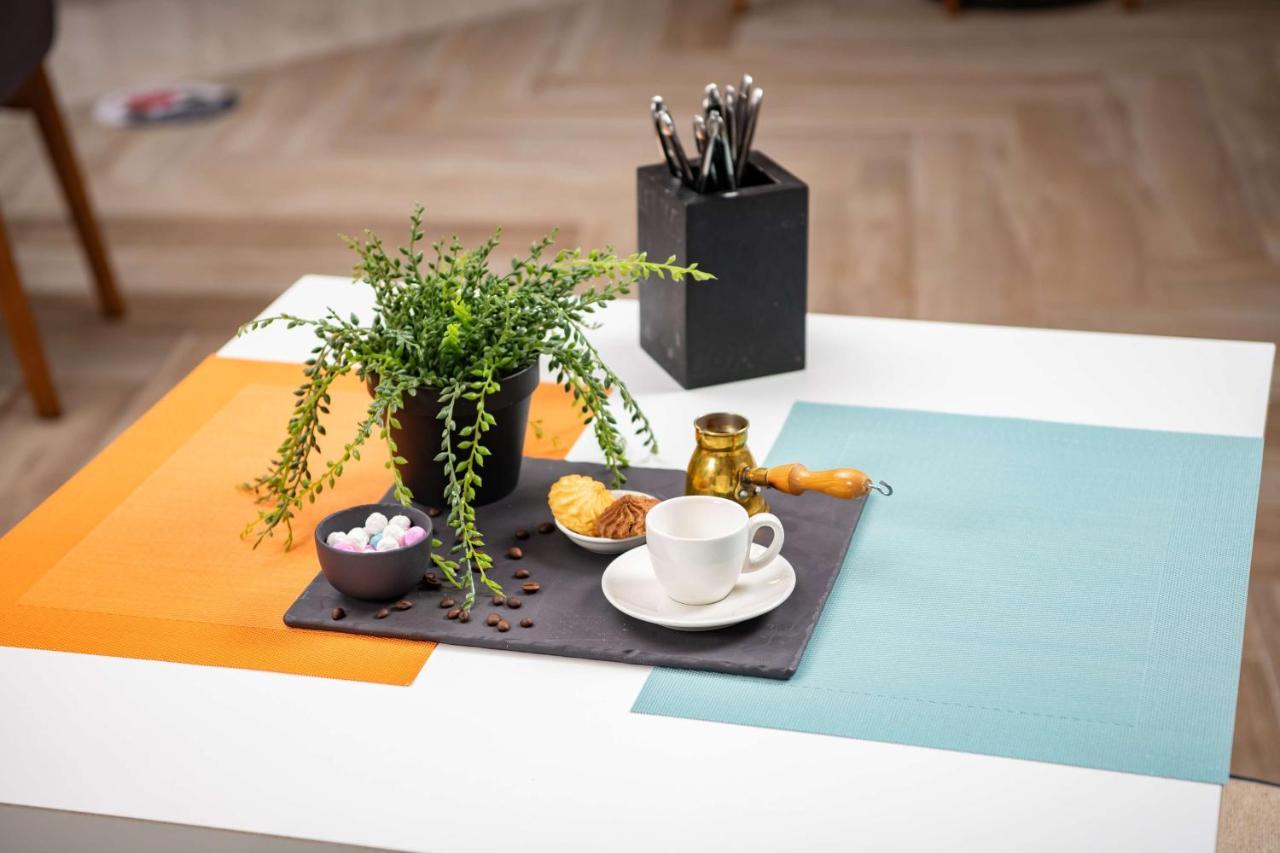 فندق بارك إن راديسون العزيزية مكة المظهر الخارجي الصورة A coffee table