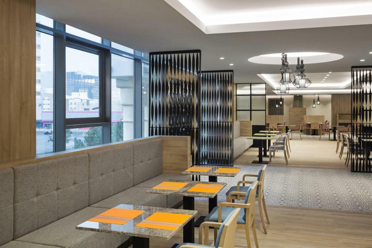 فندق بارك إن راديسون العزيزية مكة المظهر الخارجي الصورة Interior of the hotel